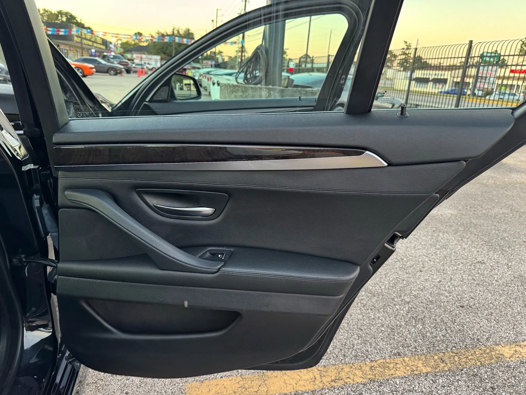 Used 2016 BMW 528i Sedan image 22