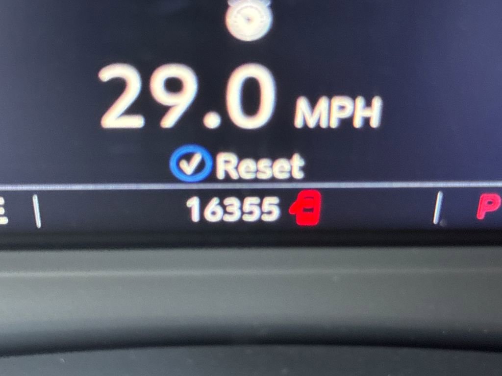 Certified 2025 Cadillac XT5 Premium Luxury image 23