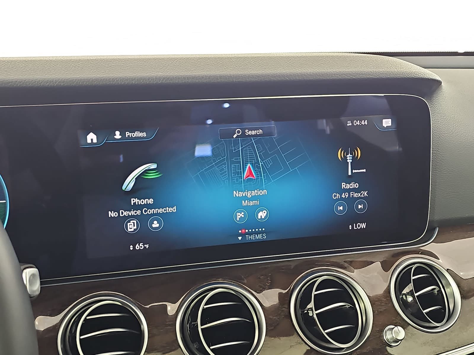 Used 2023 Mercedes-Benz E 350 Sedan image 21