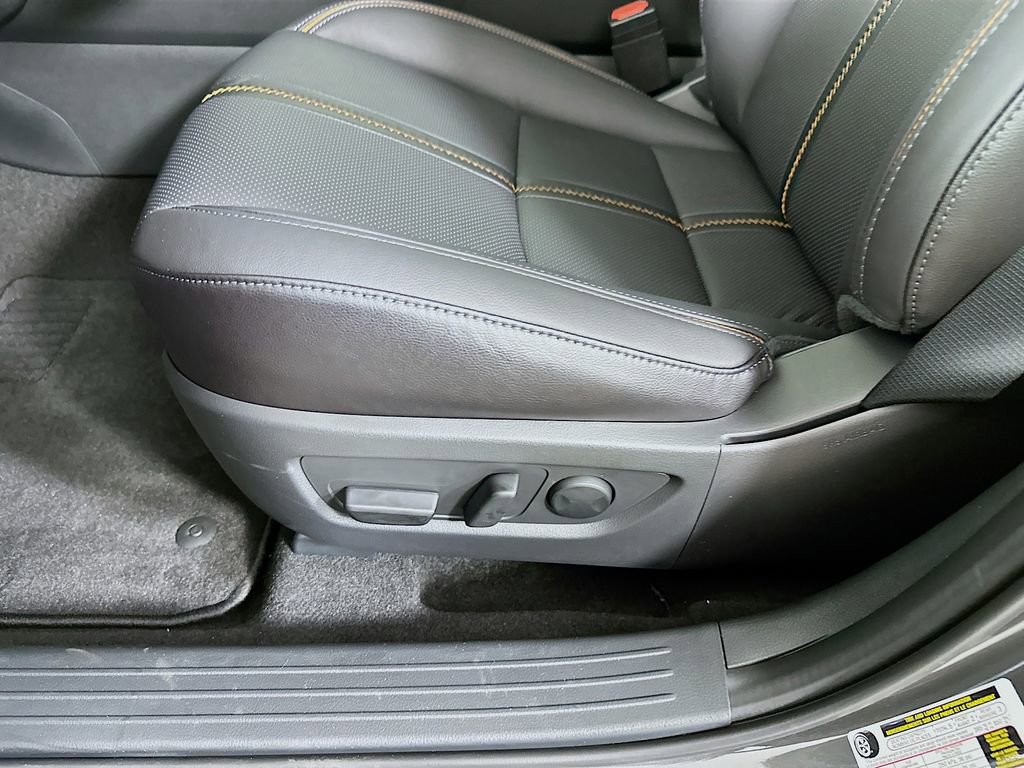 Used 2025 MAZDA CX-50 AWD 2.5 Hybrid w/ Weather Package image 9