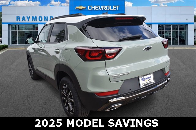 New 2025 Chevrolet TrailBlazer ACTIV w/ Driver Confidence Package image 5