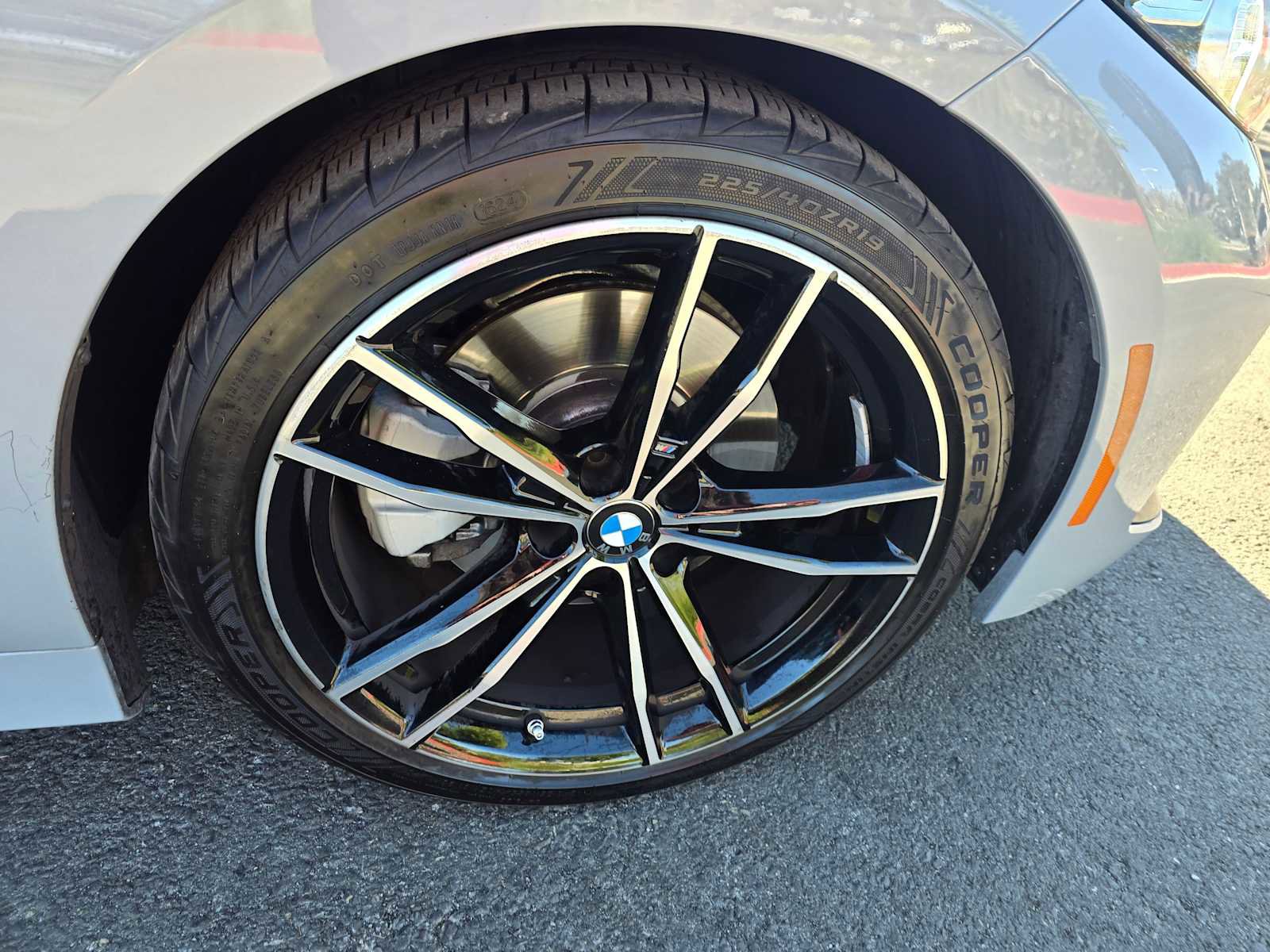 Used 2024 BMW 330i Sedan image 9