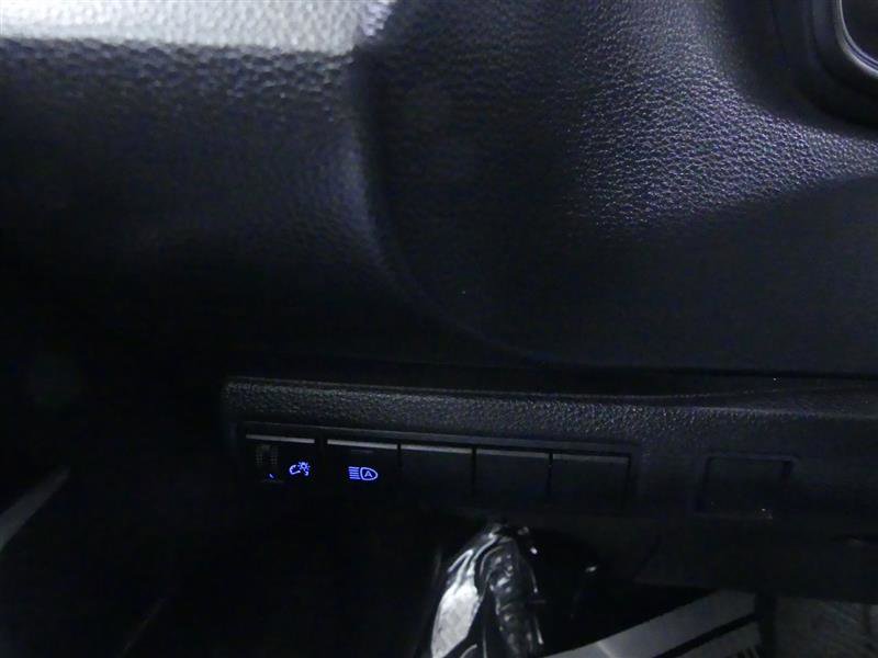 Used 2022 Toyota Corolla SE image 19