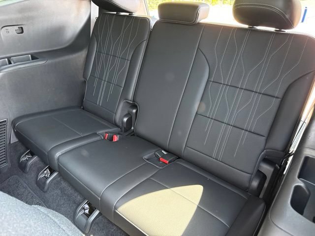 Used 2026 Buick Enclave Avenir w/ Super Cruise Package FWD image 25