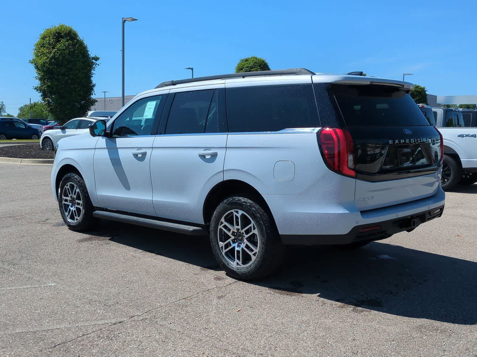 New 2026 Ford Expedition Active AWD/4WD image 6