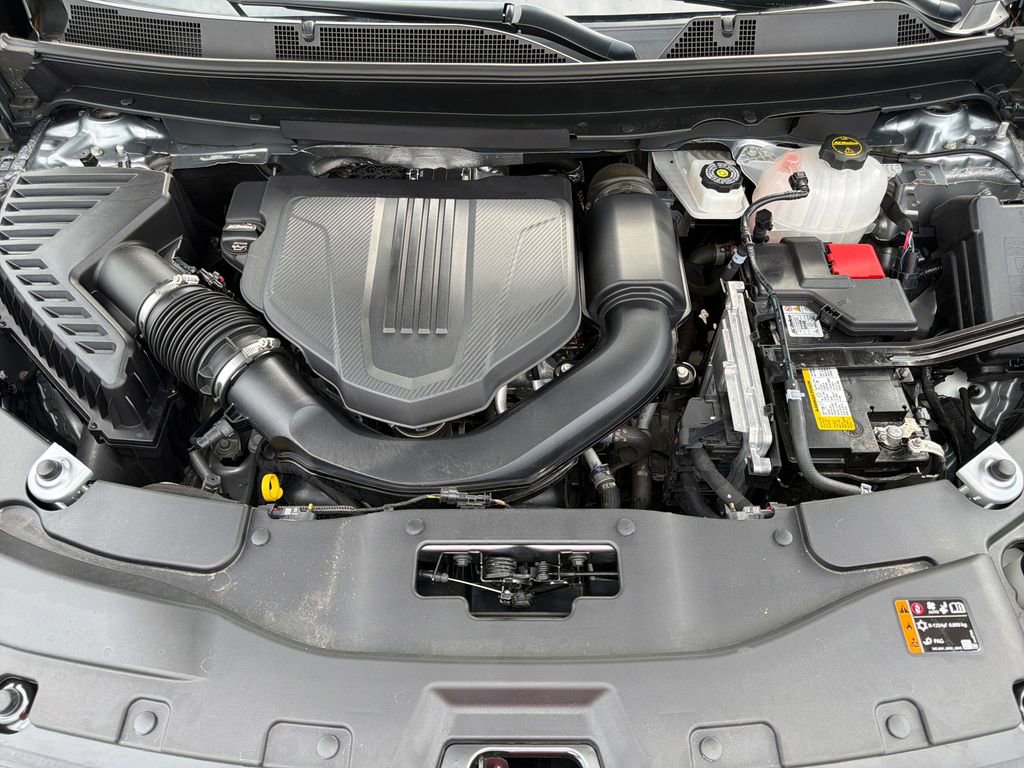 Certified 2025 GMC Acadia AT4 w/ LPO, Floor Liner Package image 26