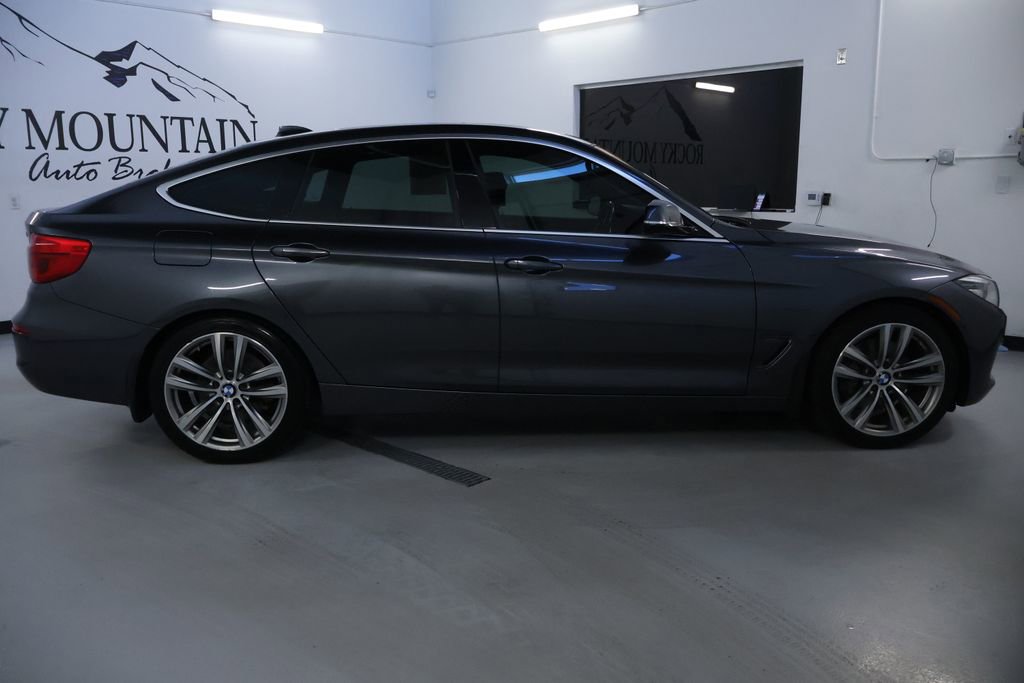 Used 2017 BMW 340i Gran Turismo xDrive image 8