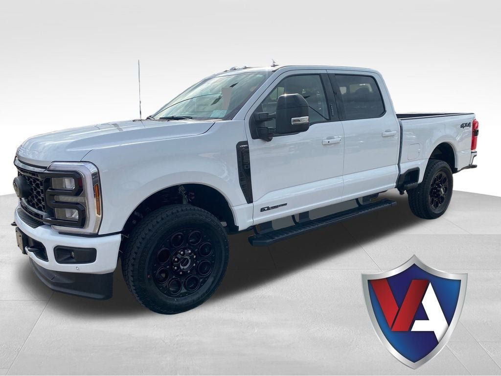 New 2026 Ford F350 Lariat w/ Black Appearance Package
