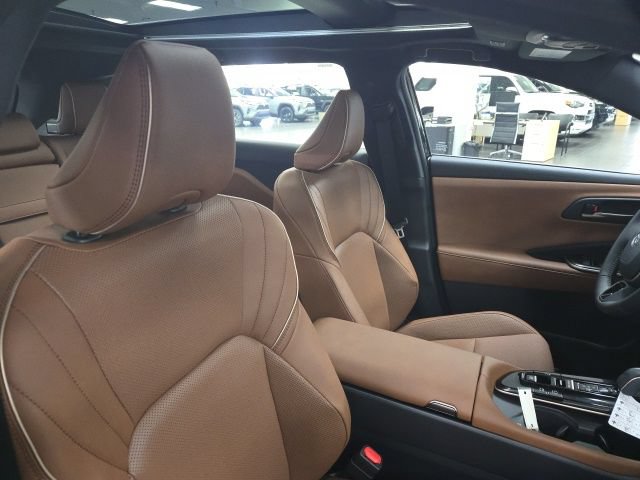 New 2026 Toyota Crown Signia AWD/4WD image 10