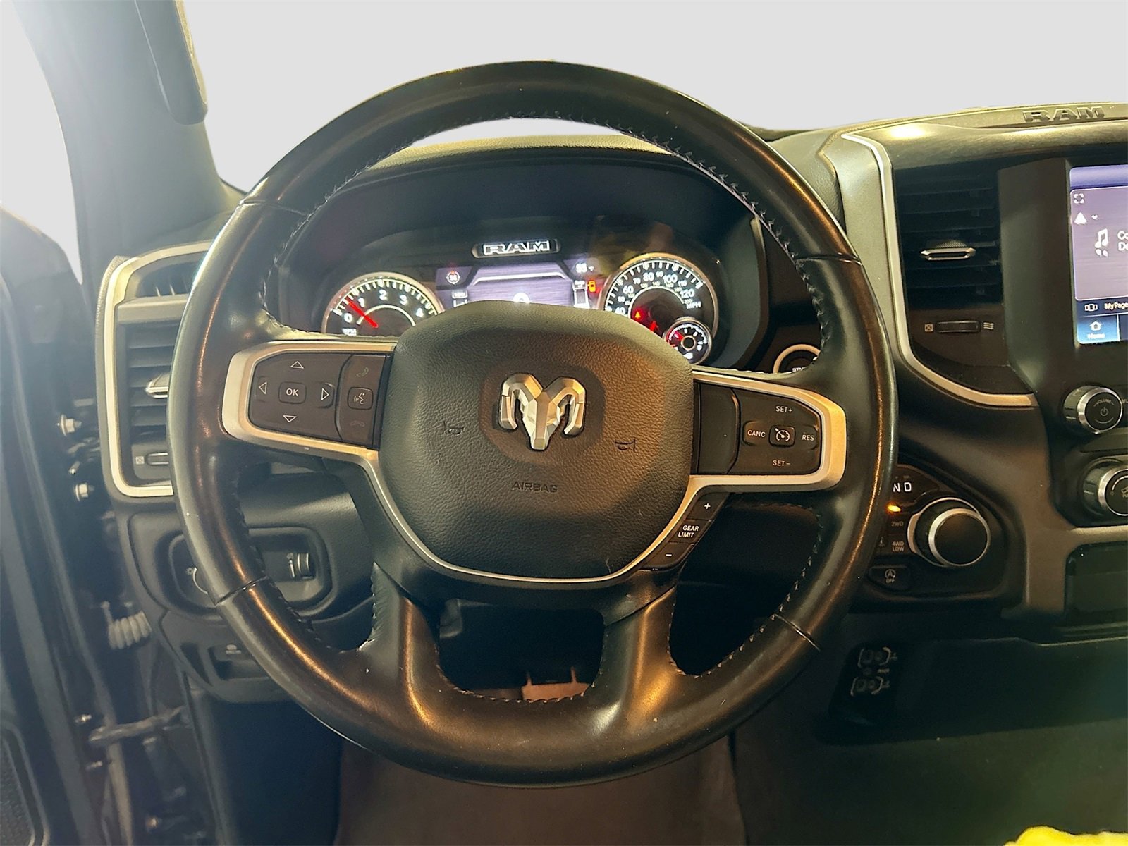 Used 2022 RAM 1500 Big Horn image 11