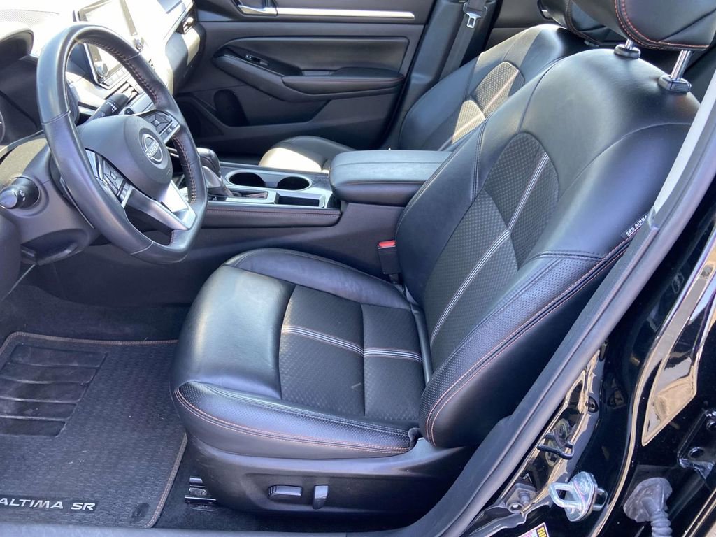 Used 2024 Nissan Altima 2.5 SR FWD image 15