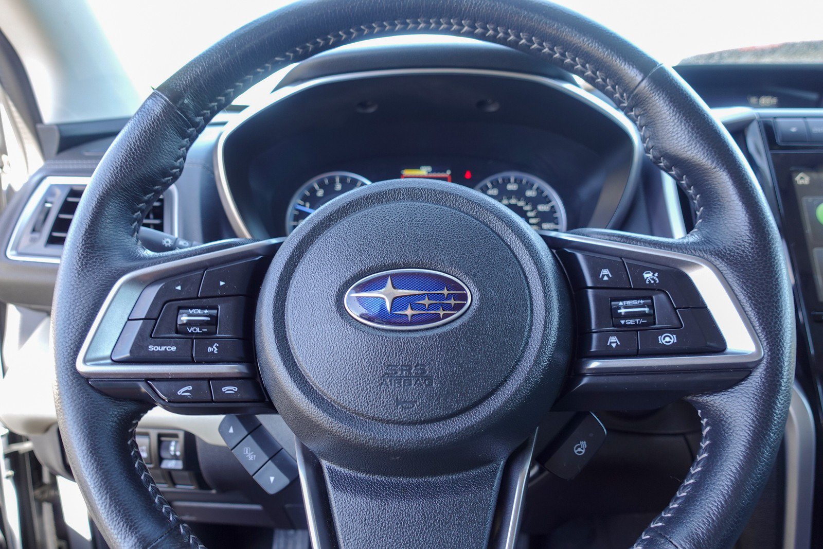 Used 2021 Subaru Ascent Limited w/ Technology Package AWD/4WD image 13