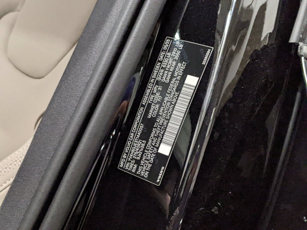 New 2026 Volvo XC90 T8 Plus image 30
