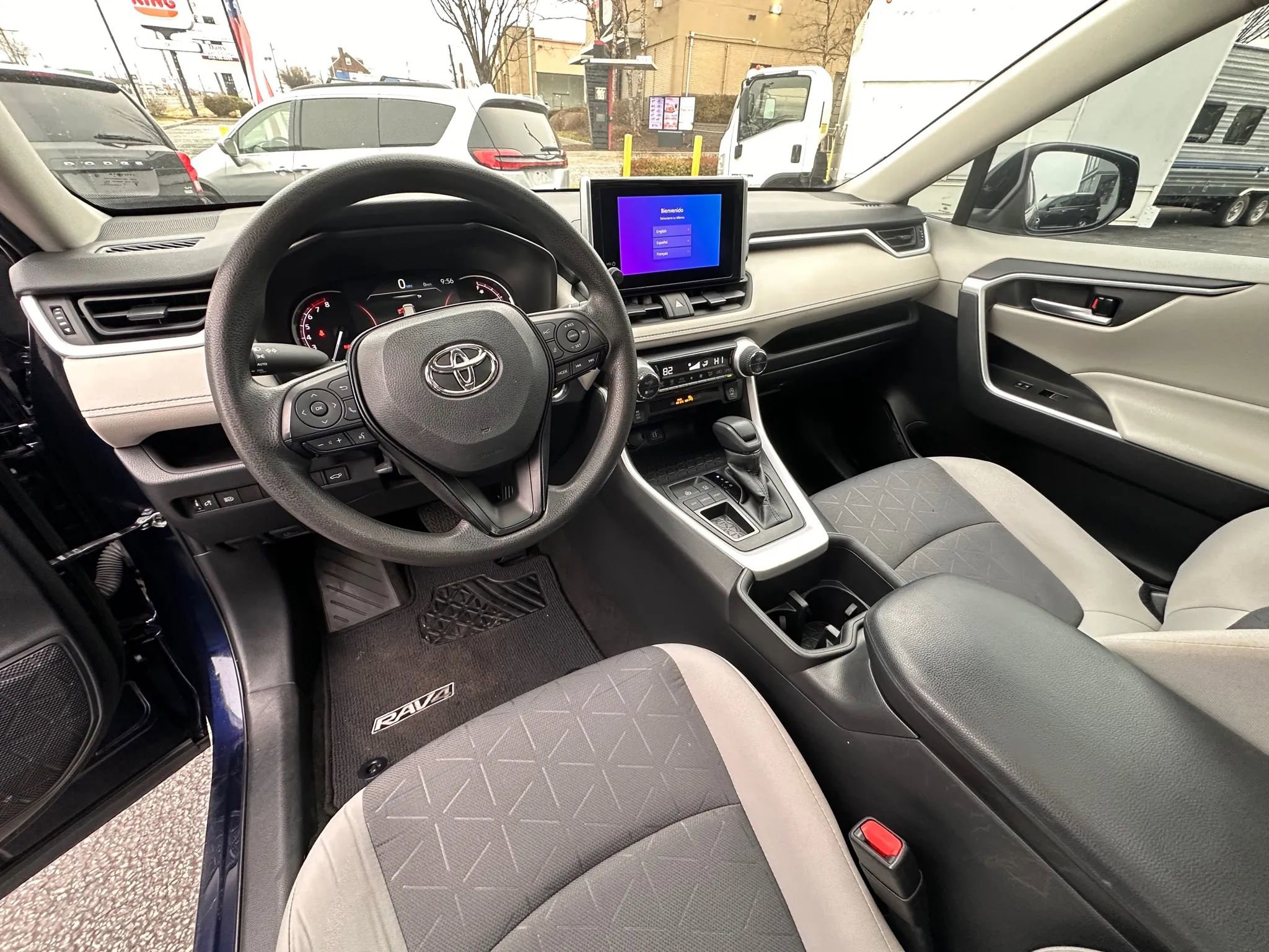 Used 2023 Toyota RAV4 XLE w/ Convenience Package FWD image 13