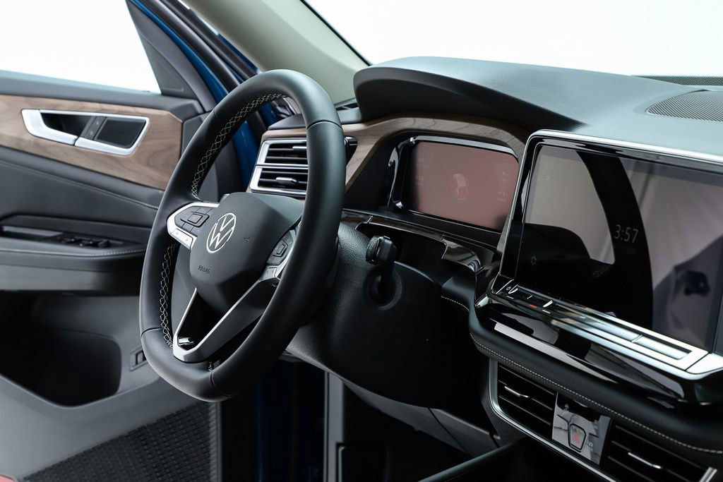 New 2026 Volkswagen Atlas SE image 74
