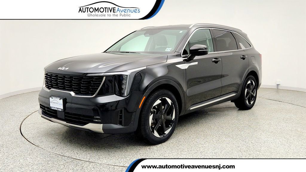 Used 2025 Kia Sorento EX
