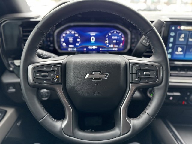 Used 2024 Chevrolet Silverado 2500 ZR2 w/ Technology Package image 25
