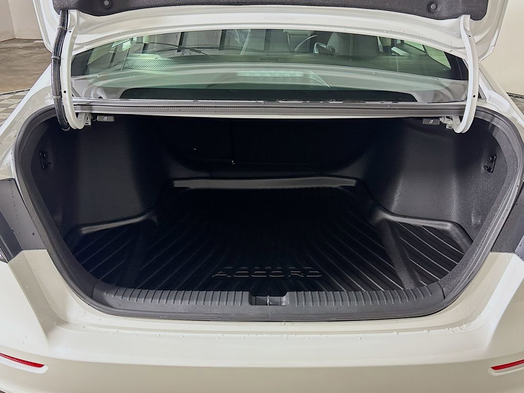 New 2025 Honda Accord SE image 22