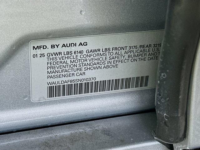 Used 2025 Audi A8 L 3.0T AWD/4WD image 32