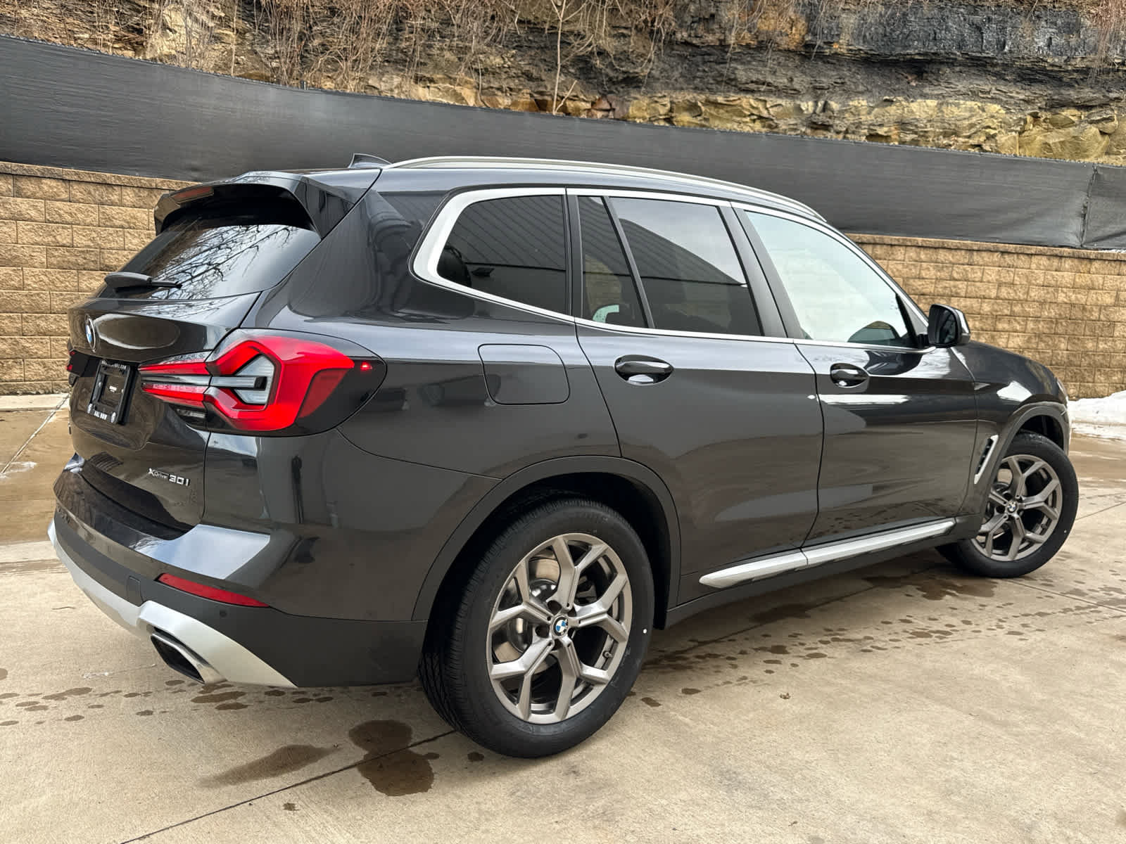 Certified 2022 BMW X3 xDrive30i w/ Convenience Package w/ZPA image 3