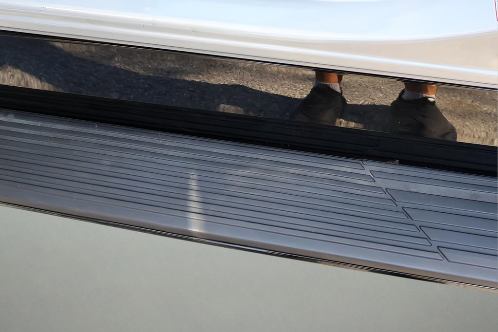 New 2025 Cadillac Escalade IQ Sport 2 w/ LPO, ONYX Package image 14