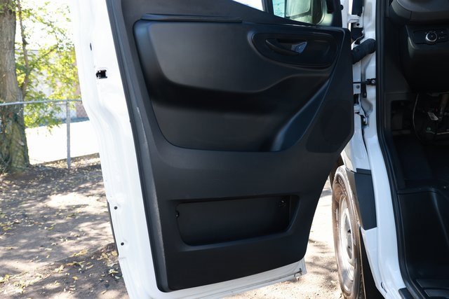 Used 2023 Mercedes-Benz Sprinter 144 Cargo image 13