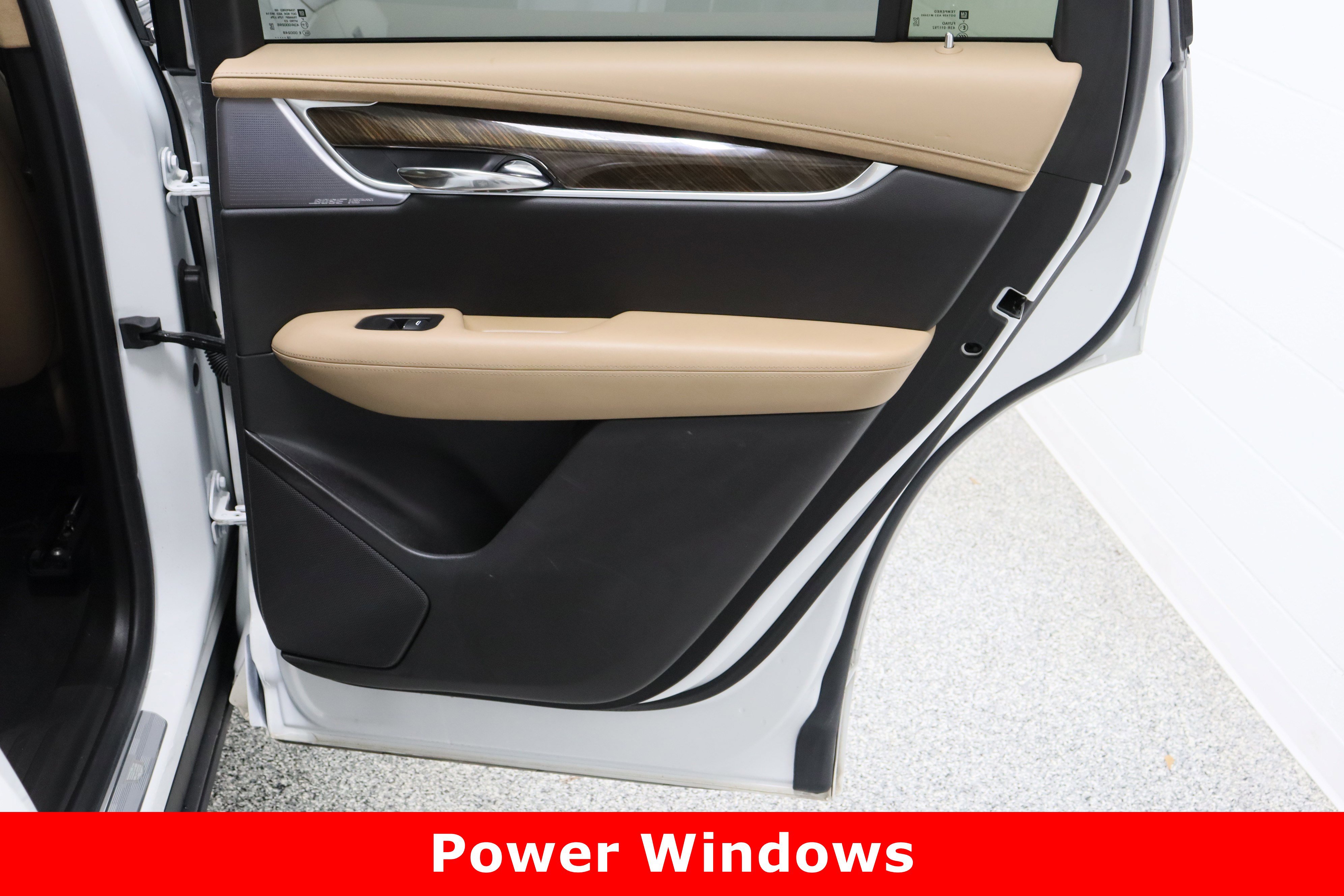 Used 2020 Cadillac XT6 Premium Luxury w/ Platinum Package image 41