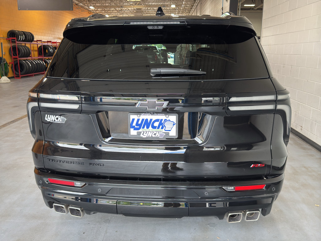 Used 2026 Chevrolet Traverse RS w/ LPO, Floor Liner Package AWD/4WD image 4