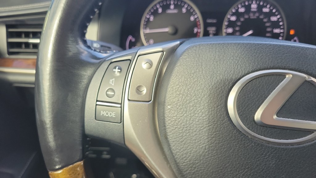 Used 2015 Lexus ES 350 w/ Luxury Package FWD image 20