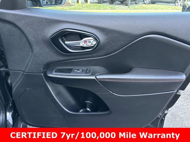 Certified 2022 Jeep Cherokee Trailhawk AWD/4WD image 9