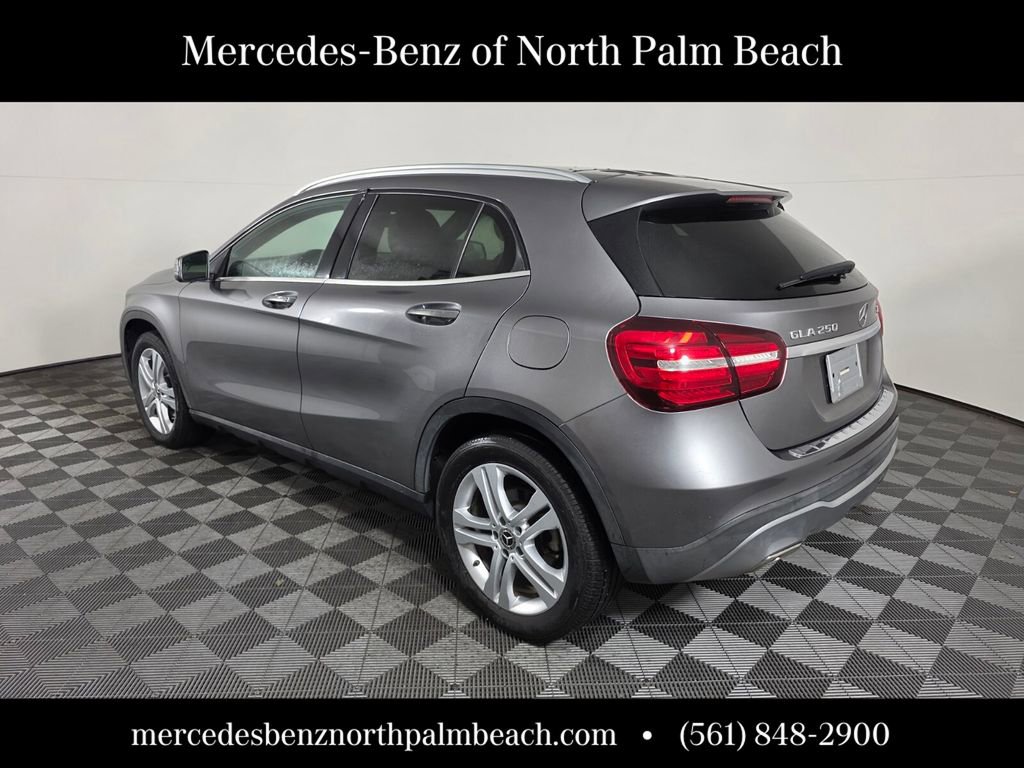 Used 2020 Mercedes-Benz GLA 250 4MATIC image 4