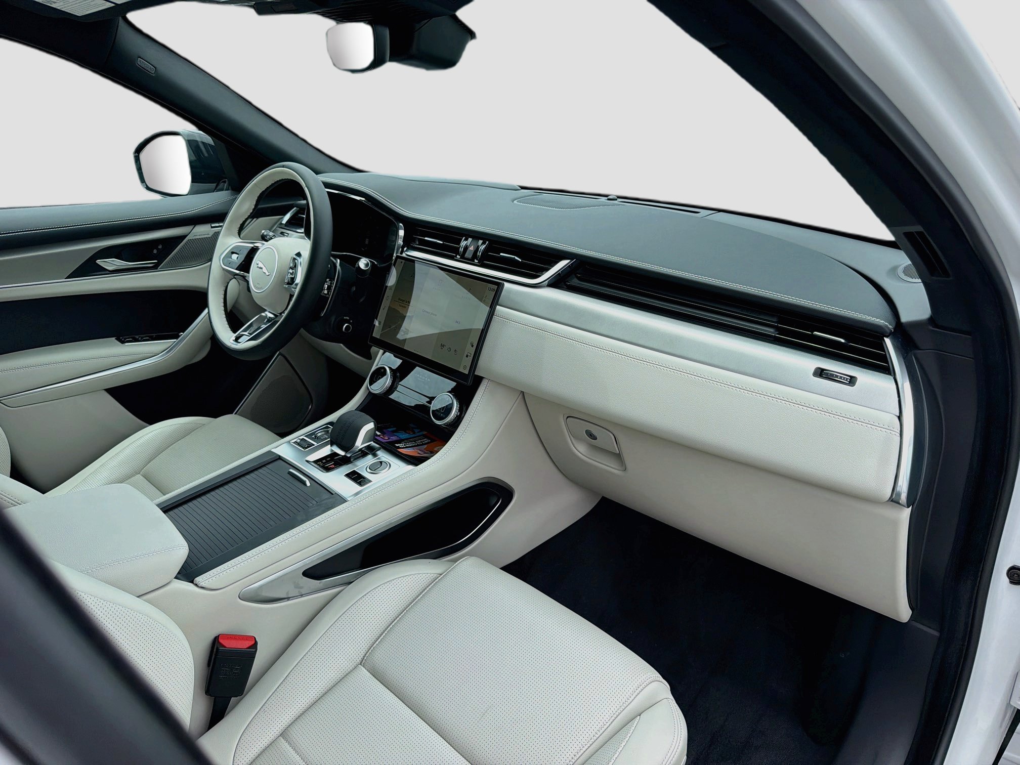 New 2026 Jaguar F-PACE R-Dynamic S AWD/4WD image 15