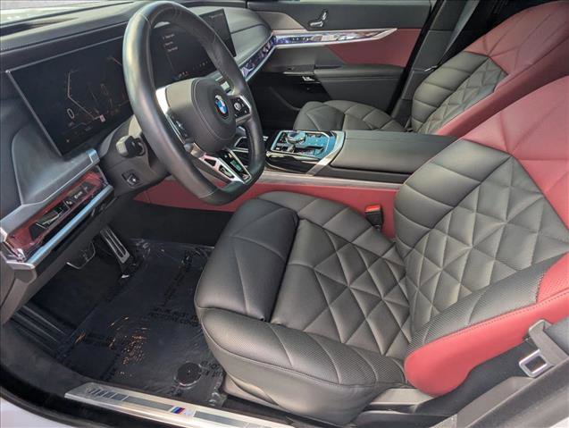 Certified 2025 BMW 740i w/ Premium Package image 17