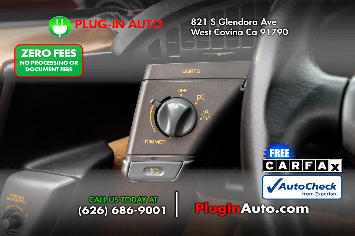 Used 1991 Chevrolet Corvette Coupe RWD image 19