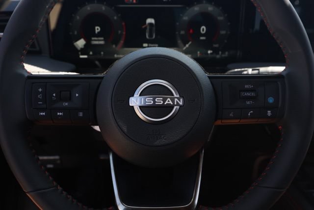 New 2026 Nissan Kicks SR FWD image 25