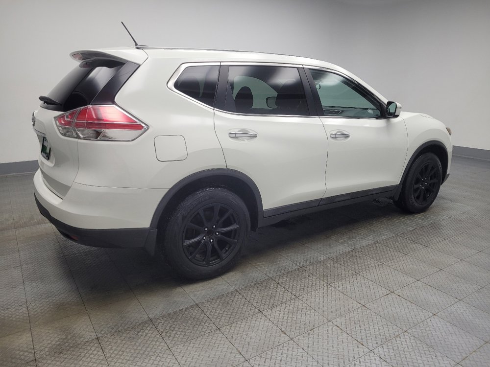 Used 2015 Nissan Rogue S w/ S Family Package image 10