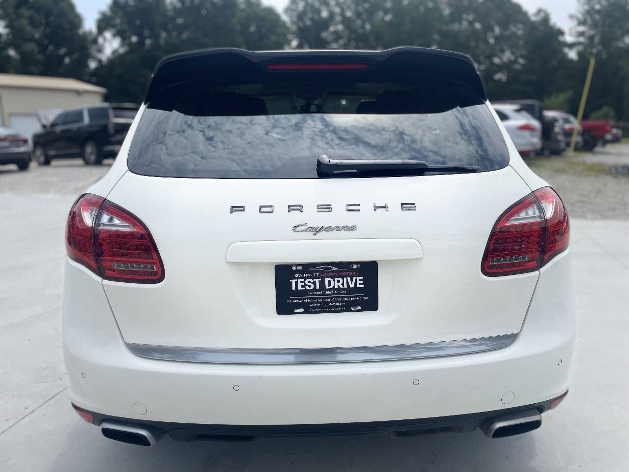 Used 2012 Porsche Cayenne AWD/4WD image 6