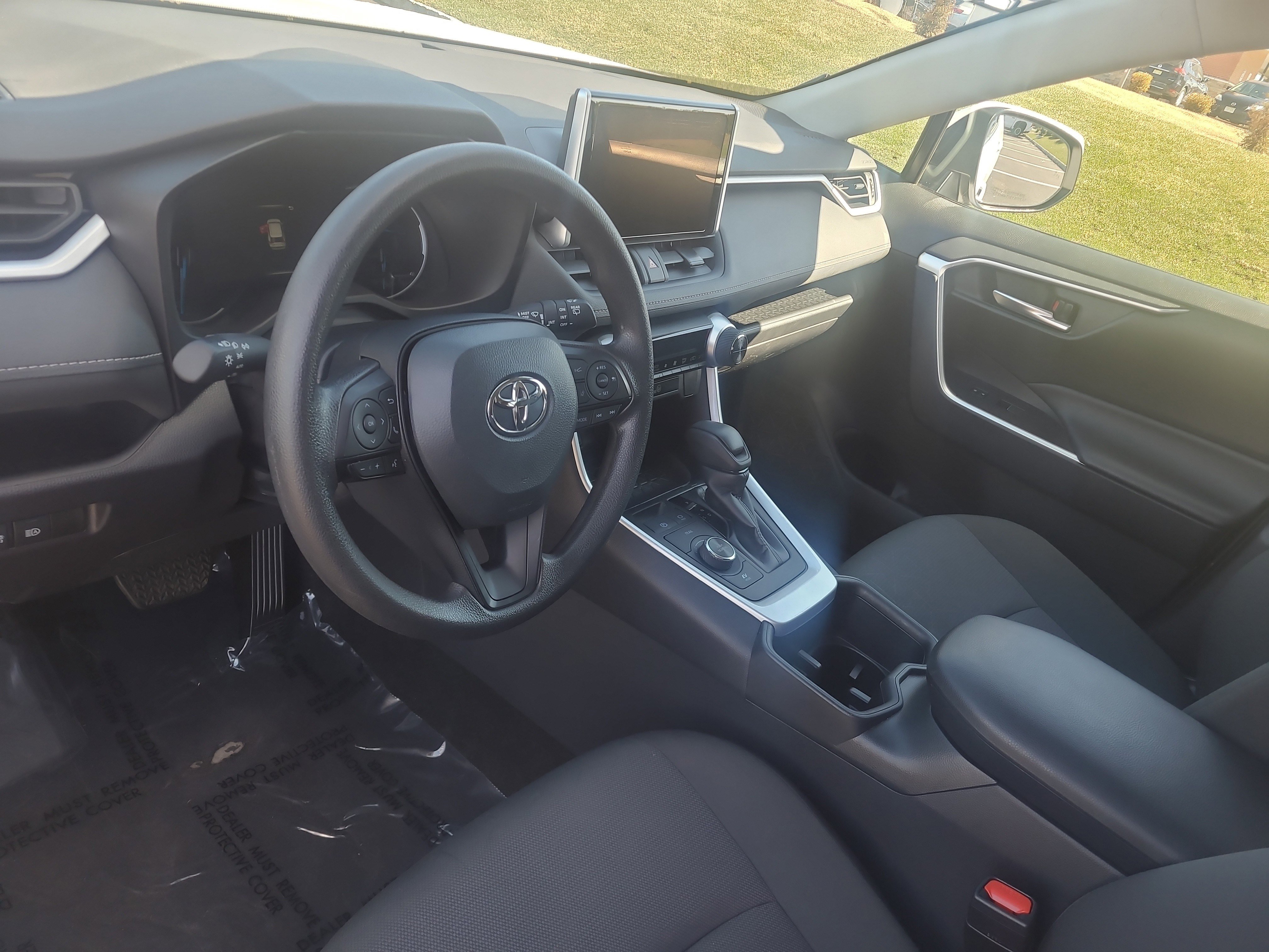 Certified 2025 Toyota RAV4 XLE image 15