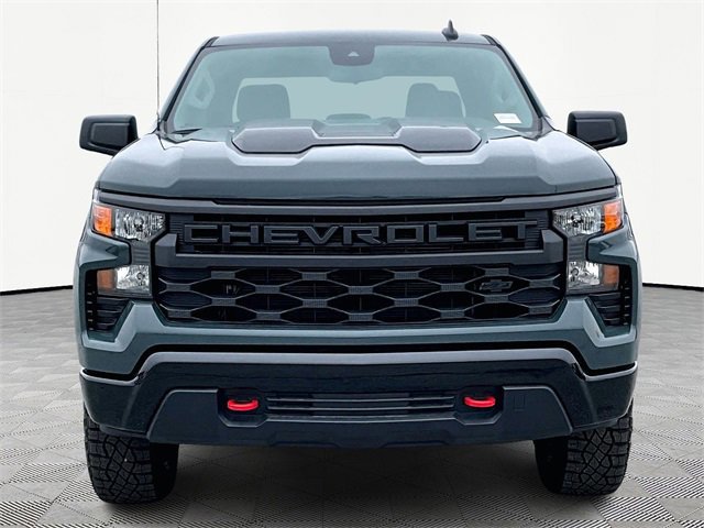 New 2026 Chevrolet Silverado 1500 Custom Trail Boss w/ LPO, Dark Essentials Package image 2