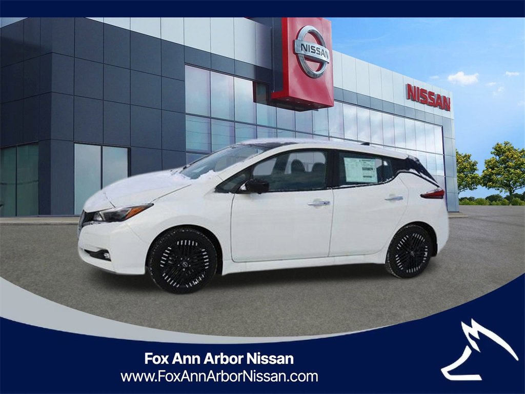 New 2025 Nissan Leaf SV Plus image 2