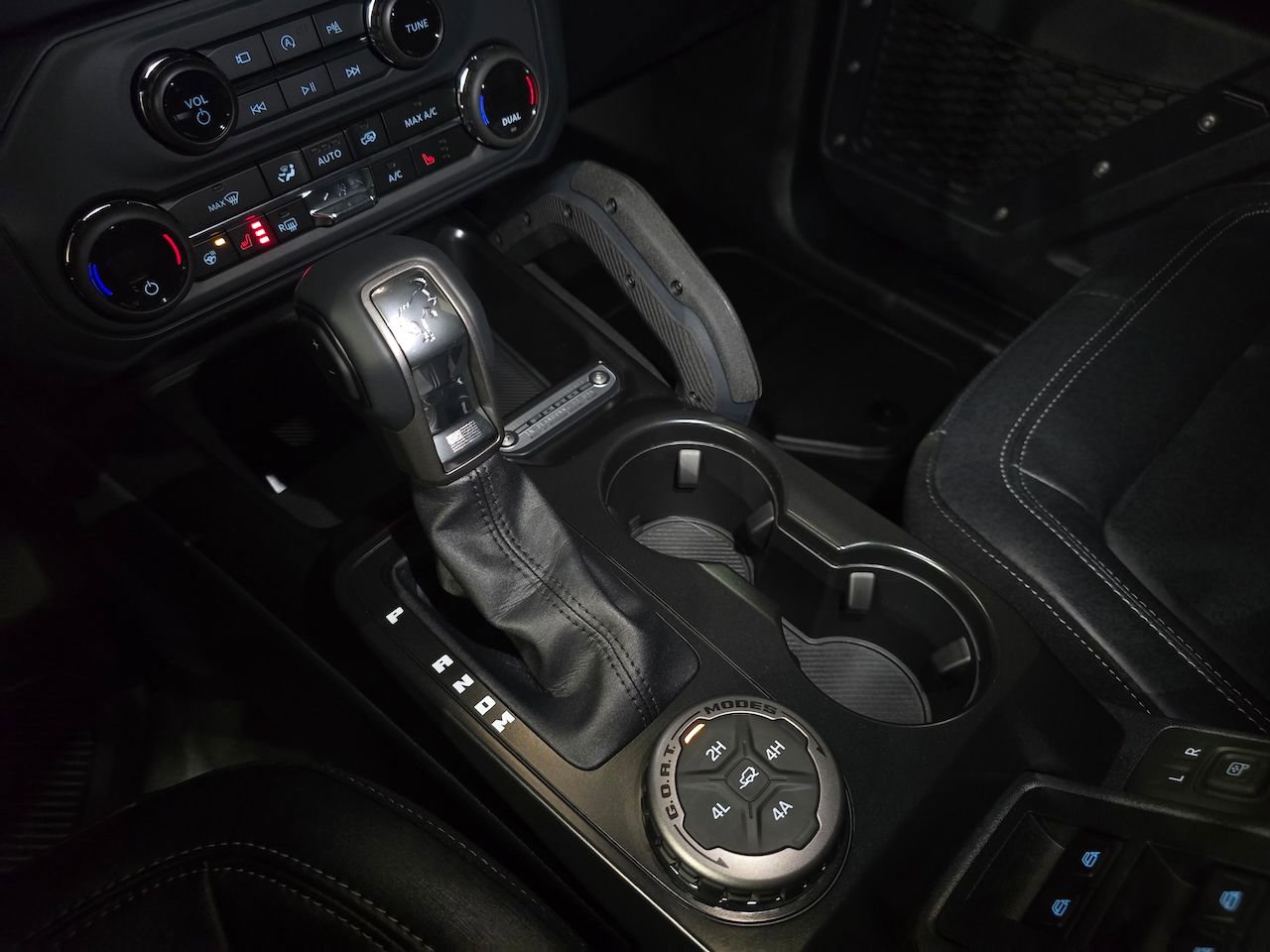 New 2025 Ford Bronco Badlands image 30