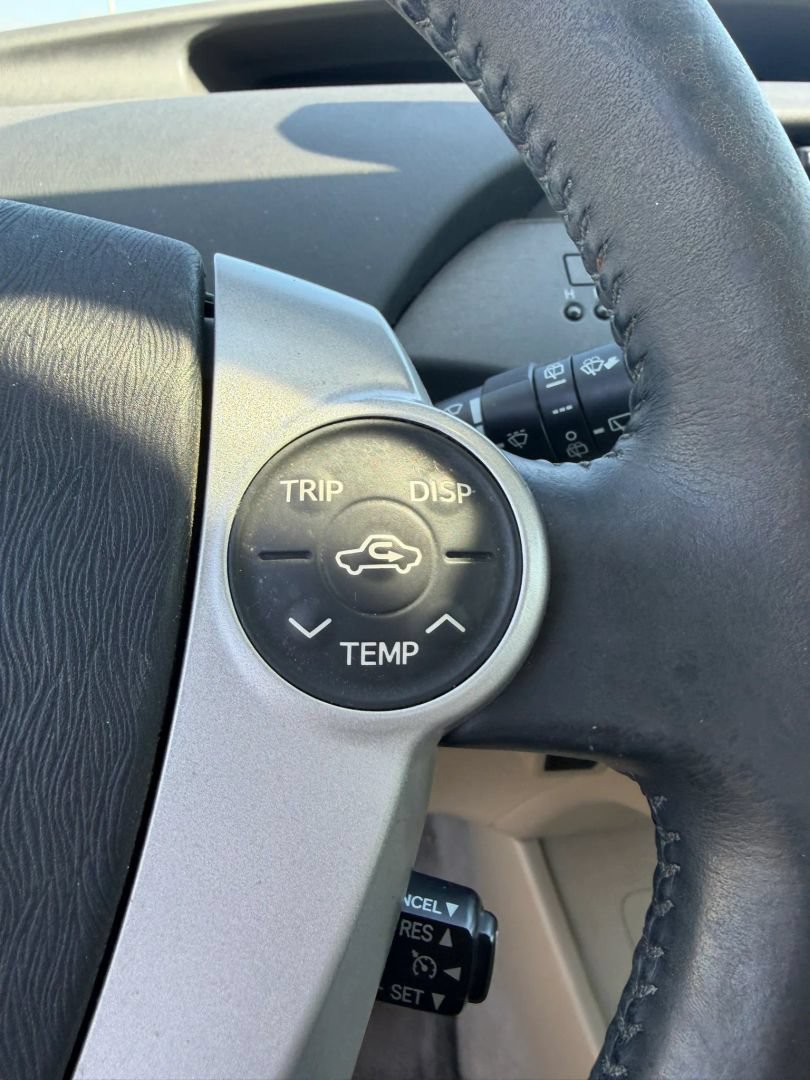 Used 2010 Toyota Prius Five FWD image 22