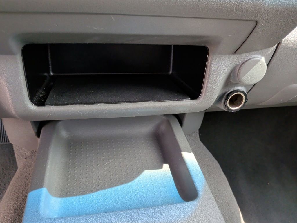 Used 2008 Nissan Frontier SE w/ SE Value Truck Pkg image 24