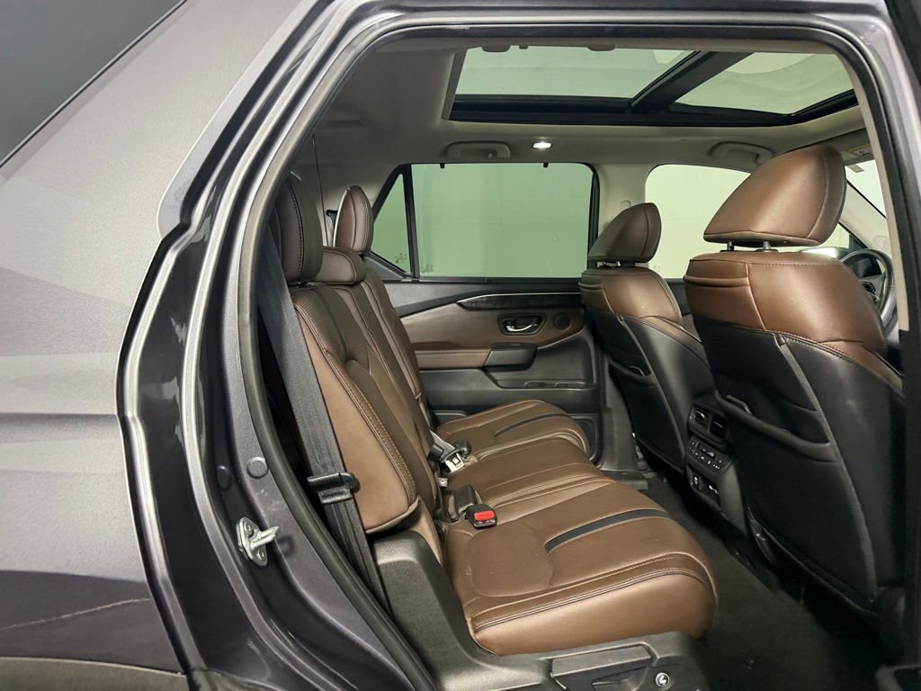 Used 2023 Honda Pilot Elite image 28