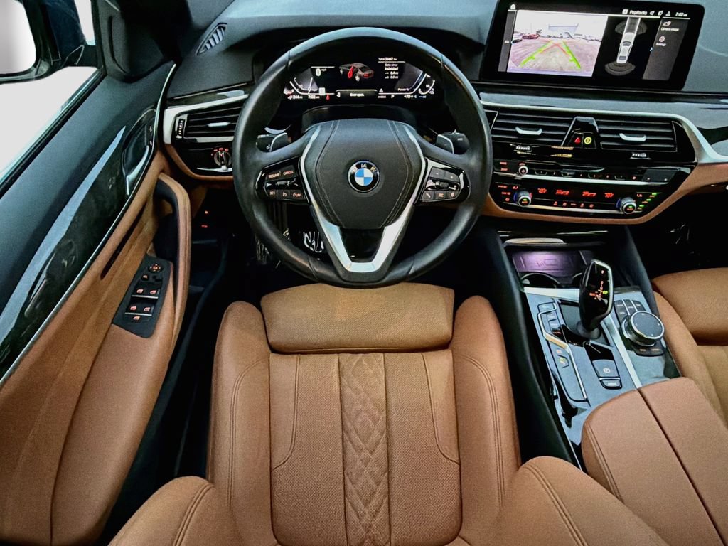 Used 2023 BMW 530e RWD image 17