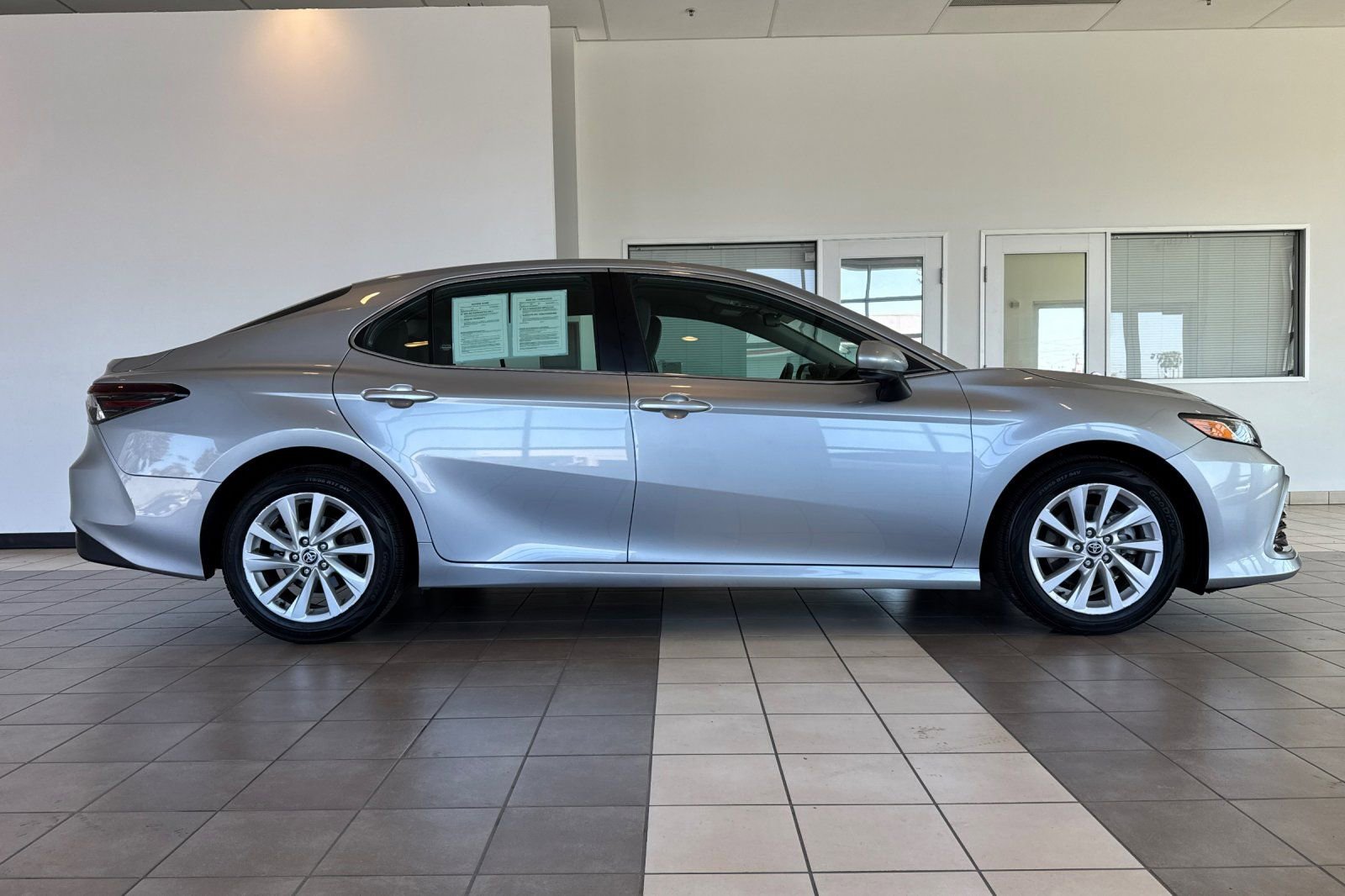 Certified 2023 Toyota Camry LE FWD image 3