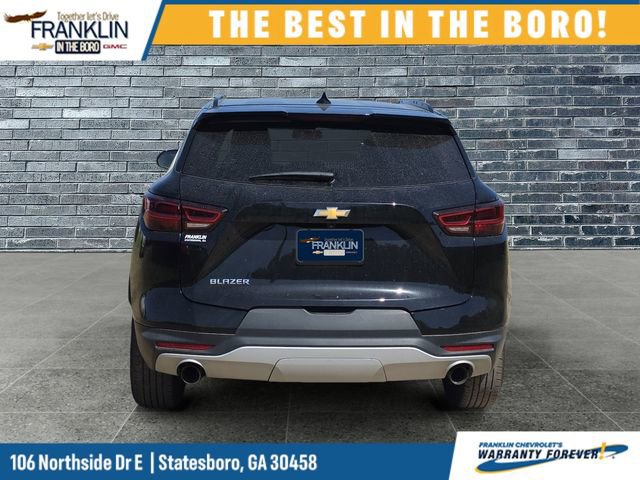 Used 2024 Chevrolet Blazer LT w/ Convenience Package FWD image 4