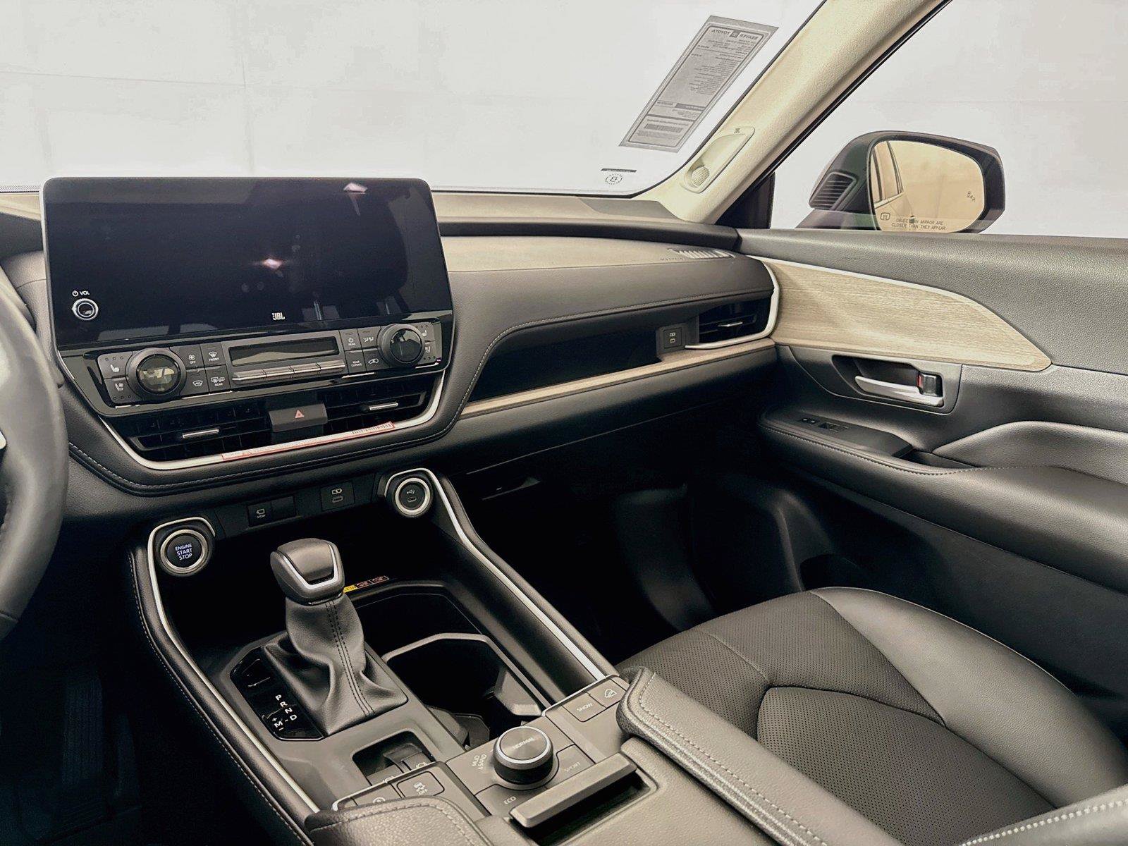 Certified 2026 Toyota Grand Highlander AWD image 34