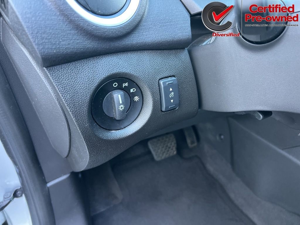 Used 2019 Ford Fiesta SE FWD image 39