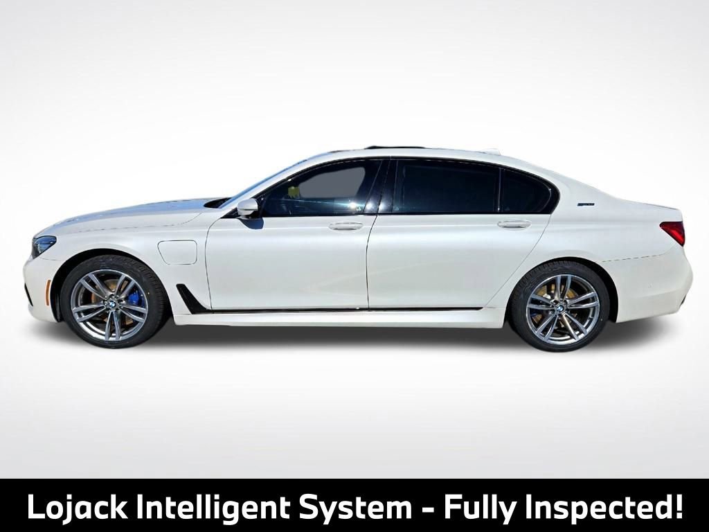 Used 2018 BMW 740e xDrive w/ M Sport Package AWD/4WD image 6